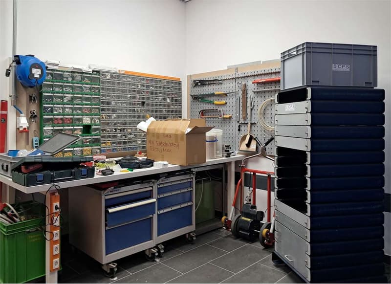 GRAVESANO: Espace commercial artisanal bureau lumineux (6)