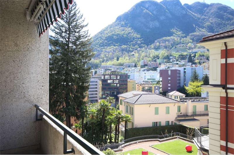 Lugano: ristrutturato appartamento di 3,5 locali con terrazza (4)
