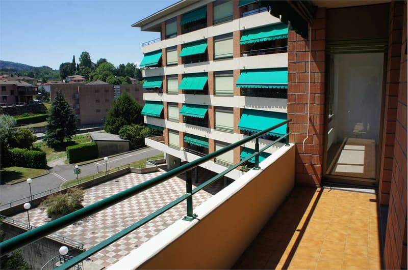 BALERNA: APPARTEMENT LUMINEUX 4.5 PIÈCES AVEC PARC CONDOMINIAL (3)