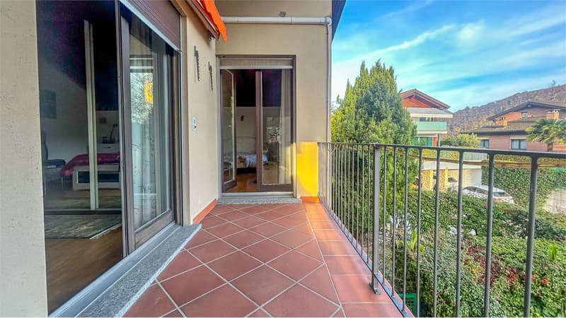 ELEGANTE VILLA CON GIARDINO IN ZONA STRATEGICA (10)