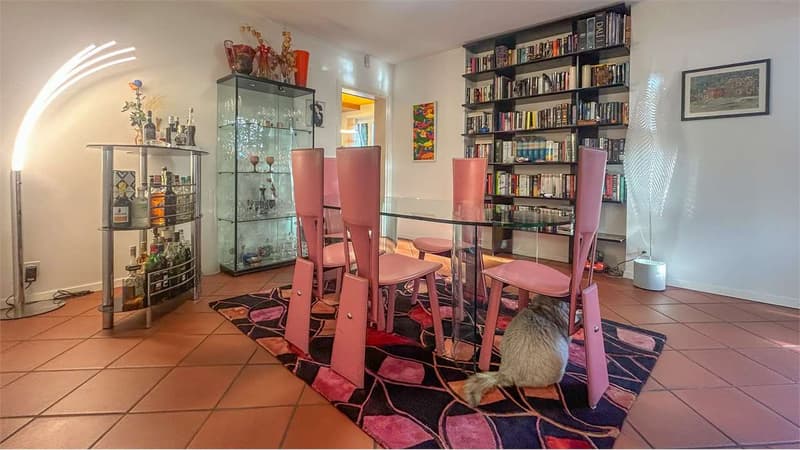 ELEGANTE VILLA CON GIARDINO IN ZONA STRATEGICA (4)