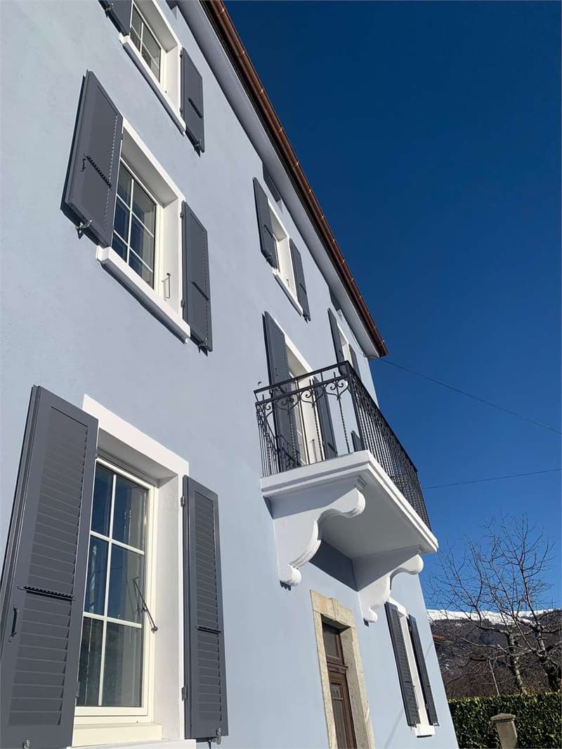 Valcolla-Insone: casa con 3 appartamenti e terreno edificabile (1)