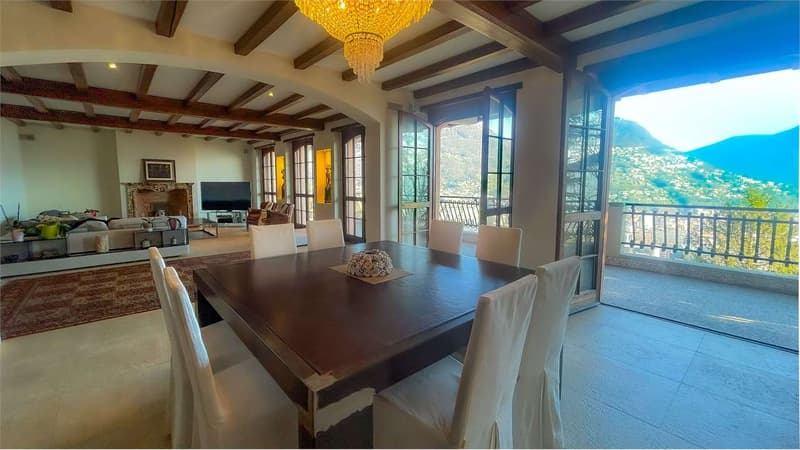 Elegante villa con piscina e romantica vista lago (6)