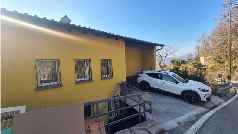 ROVIO: CASA SINGOLA 6.5 LOC. VISTA LAGO (5)