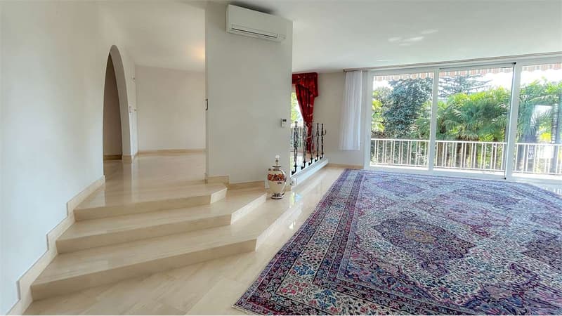 VILLA INDIPENDENTE CON PISCINA E DEPANDANCE (6)