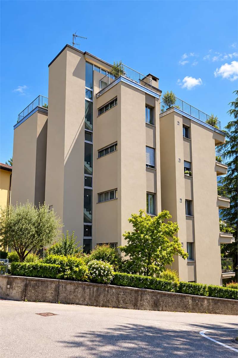 Lugano: esclusivo appartamento con vista lago (7)