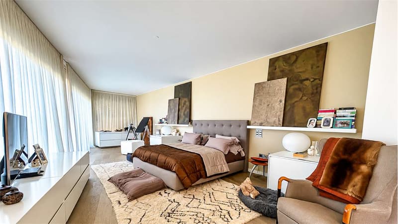 PRESTIGIOSO APPARTAMENTO CON GIARDINO E VISTA LAGO (9)