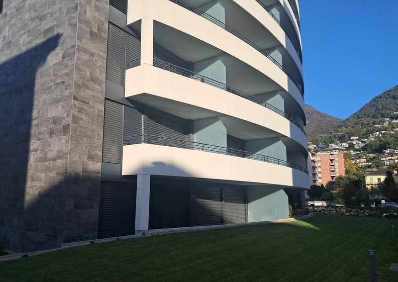 Lugano Viganello: moderno appartamento arredato di 3.5 locali con terrazza (1)