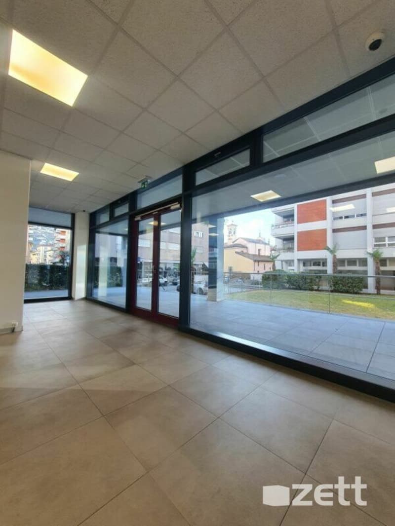 Commercial space on the ground floor (approx. 80 sqm) - Lugano USI area - Residenza Agorà (3)