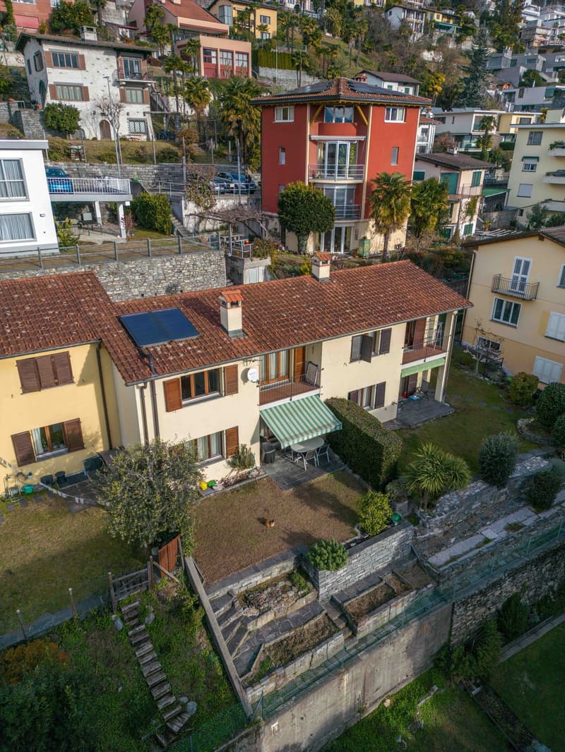 MINUSIO - VENDESI CASA A SCHIERA CON GIARDINO PRIVATO 4.5 LOCALI (2)