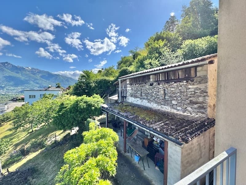 VENDESI A VIRA GAMBAROGNO - CASA UNIFAMILIARE CON VISTA IMPRENDIBILE SUL LAGO MAGGIORE (18)