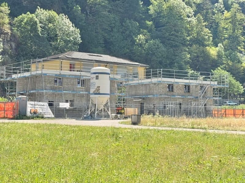 Verkauf in Bignasco - Neues Einfamilienhaus mit 5,5 Zimmern und privatem Garten Cevio (5)