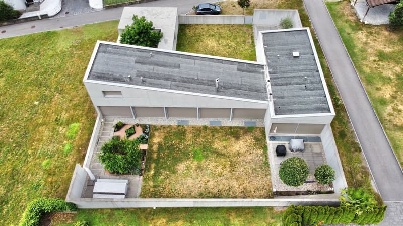 Moderne und geräumige 5.5-Zimmer-Villa in ruhiger Lage in Cresciano (17)