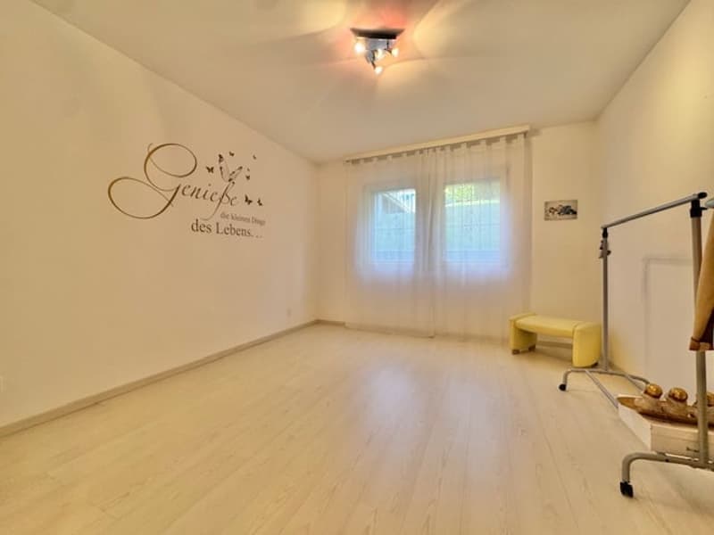 For sale in Minusio - Spacious 4.5-room apartment on the ground floor with lake view (Secondary residence) (14)