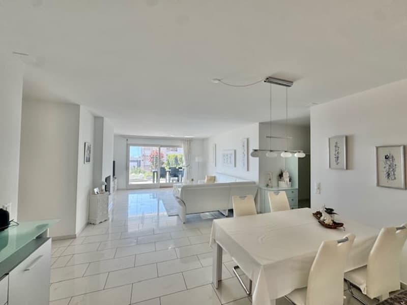 For sale in Minusio - Spacious 4.5-room apartment on the ground floor with lake view (Secondary residence) (9)