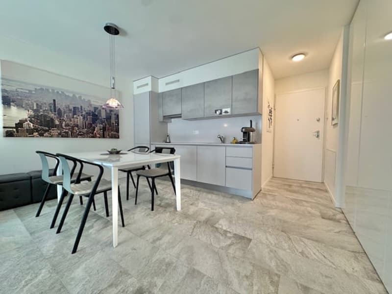 VENDESI IN CENTRO A LOCARNO COME RESIDENZA SECONDARIA - APPARTAMENTO DI 3.5 LOCALI (2)