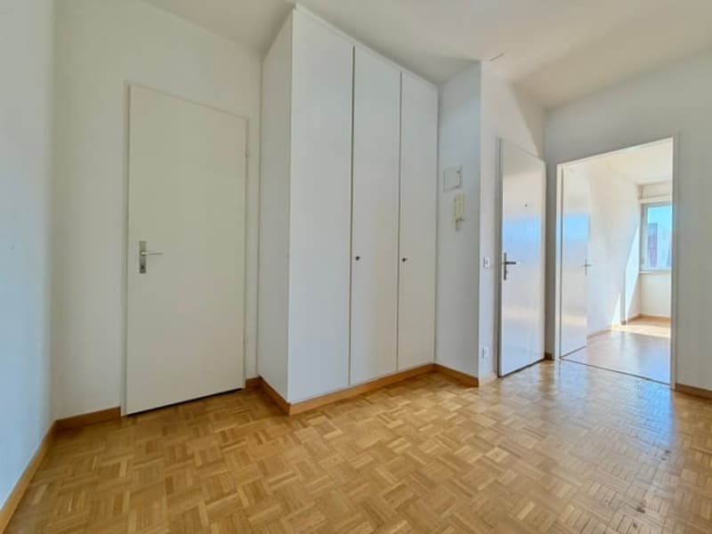 Verkauf in Losone - 3.5-Zimmer-Wohnung mit grünem Blick, auch als Zweitwohnsitz (5)