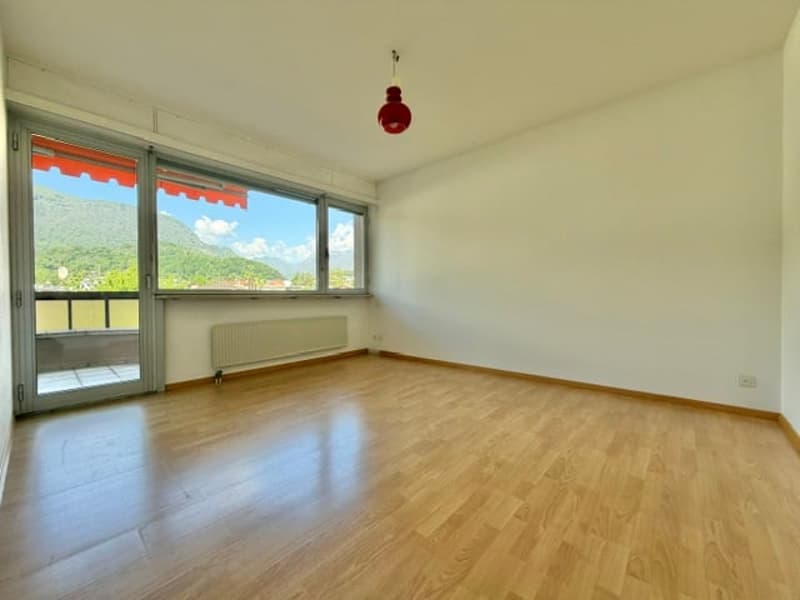 Verkauf in Losone - 3.5-Zimmer-Wohnung mit grünem Blick, auch als Zweitwohnsitz (3)