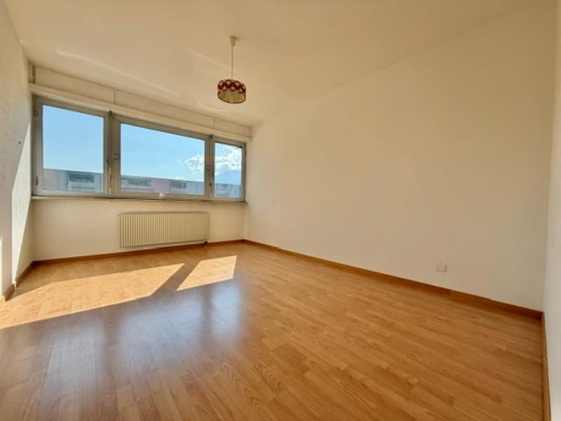 Verkauf in Losone - 3.5-Zimmer-Wohnung mit grünem Blick, auch als Zweitwohnsitz (6)