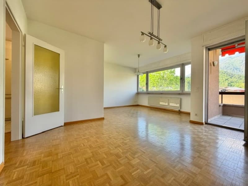 Verkauf in Losone - 3.5-Zimmer-Wohnung mit grünem Blick, auch als Zweitwohnsitz (2)