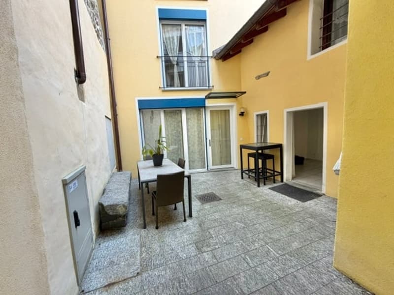 Verkauf im Dorf Ascona - Charmantes Geschäft mit Innenhof (6)