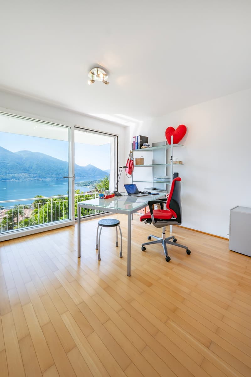 Elegant apartment with fantastic panoramic view for sale (14)