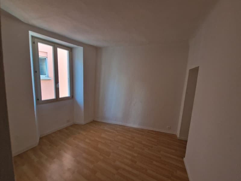 AFFITTASI IN CENTRO AD ASCONA - grazioso appartamento di 3 locali con balcone (8)