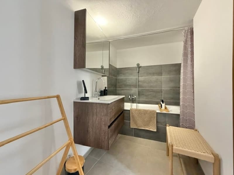 Zu vermieten in Vira Gambarogno - Einfamilienhaus mit 4.5 Zimmern im Zentrum (11)