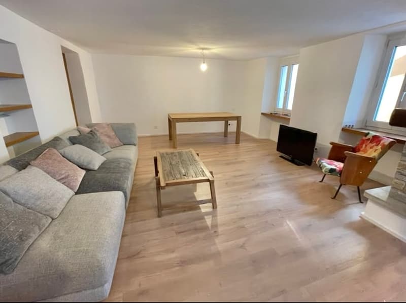 Zu vermieten in Vira Gambarogno - Einfamilienhaus mit 4.5 Zimmern im Zentrum (20)