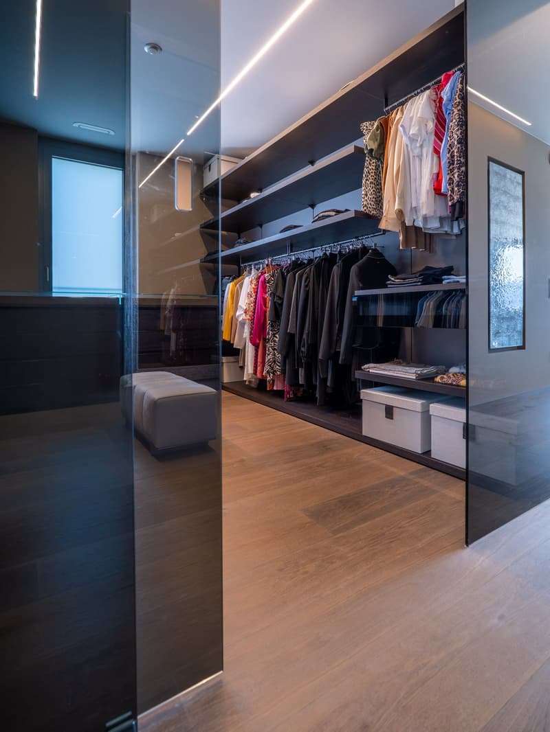 VENDESI A MINUSIO - moderno attico duplex di 4.5 locali con vista lago in casa bifamiliare (20)