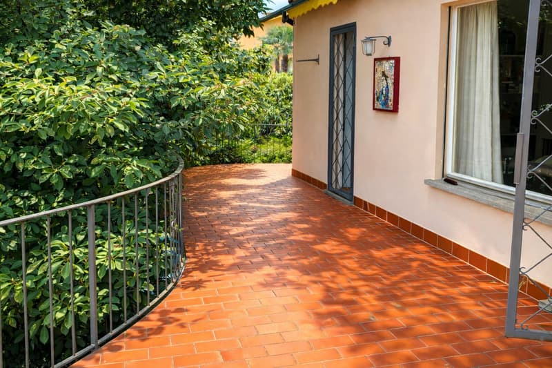 Villa con piscina a Massagno – opportunità rara con grande potenziale (7)