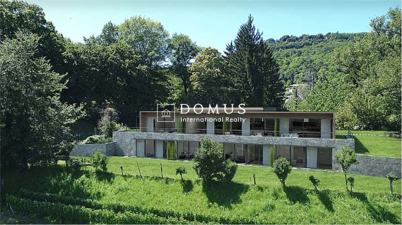 Villa fantastique immergée dans le verdure (10)