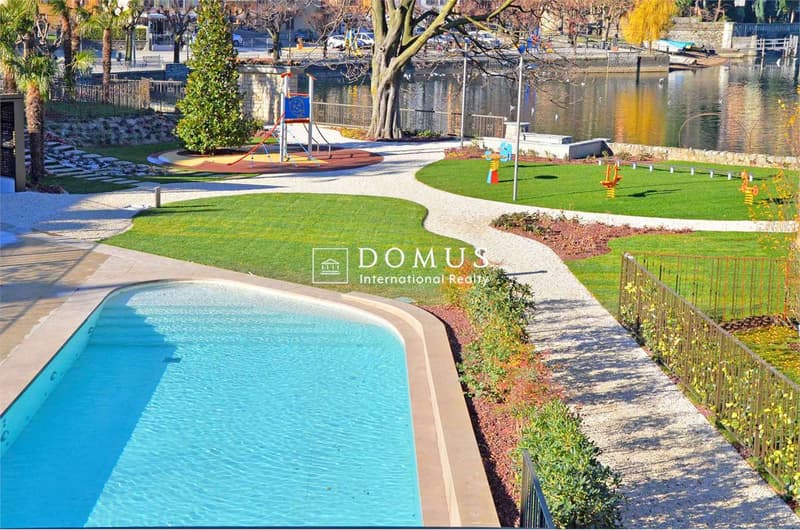Villa di lusso direttamente a lago (12)
