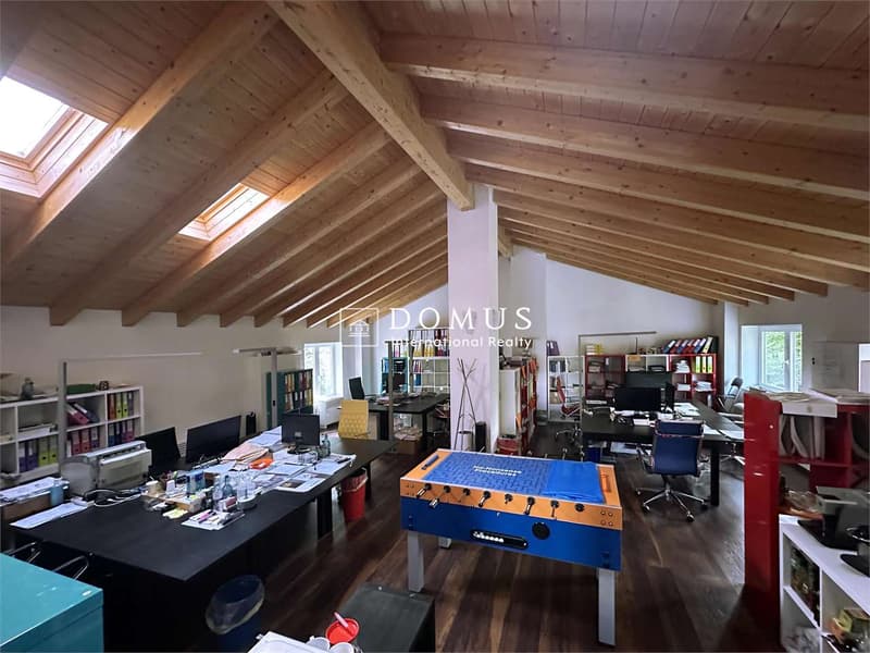 Einfamilienhaus derzeit als Büro genutzt (8)