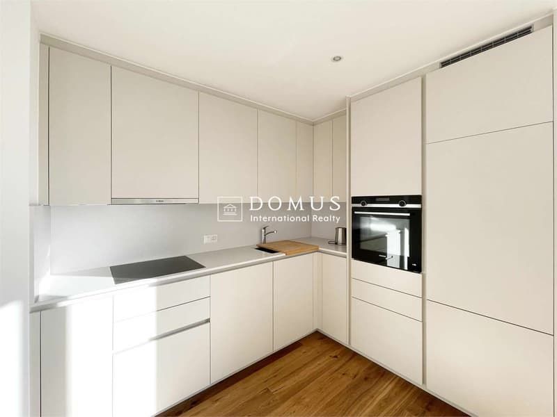 Centrale, spacieuse et moderne appartement 2,5 pièces (4)