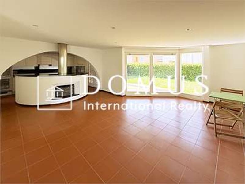 Villa indipendente, 7 localii, giardino, garage - Disponibile subito (4)