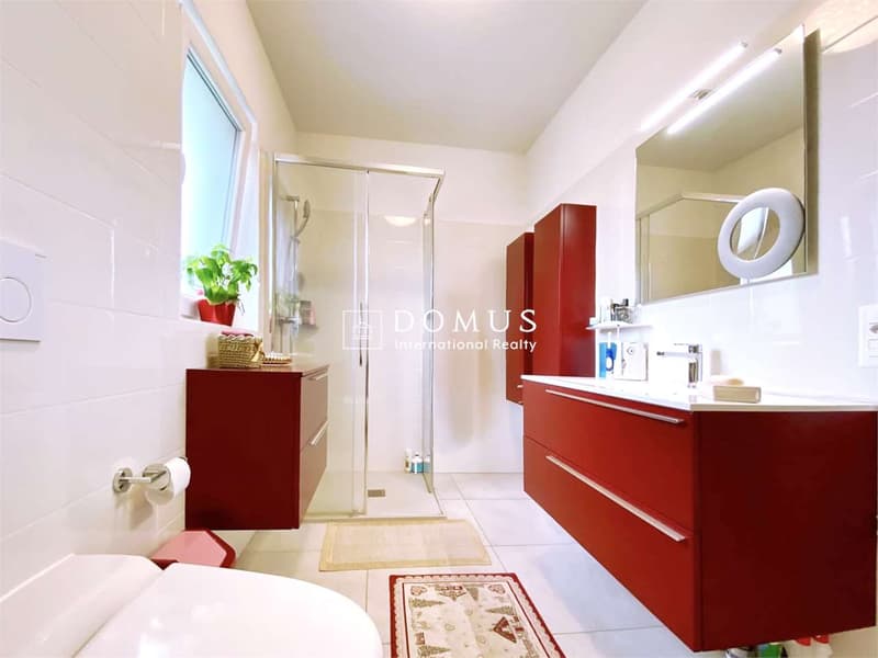 Appartement noble et spacieux avec grande terrasse (11)