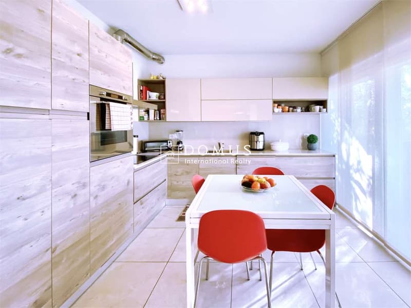 Appartement noble et spacieux avec grande terrasse (6)