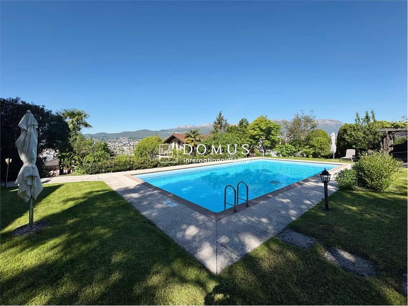 Wohnung mit Pool renoviert (5)