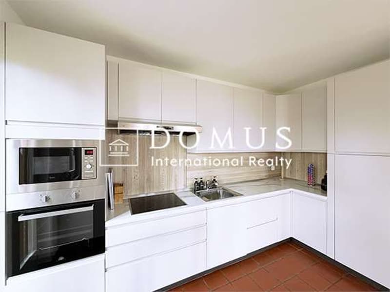 Apartment 4.5 rooms with lake view, garden and pool (10)