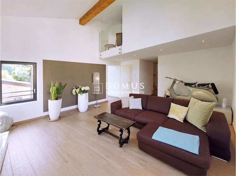 Elegantes Duplex mit Möbeln (3)