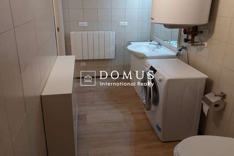 Zentrale und möblierte 2.5-Zimmer-Wohnung (6)