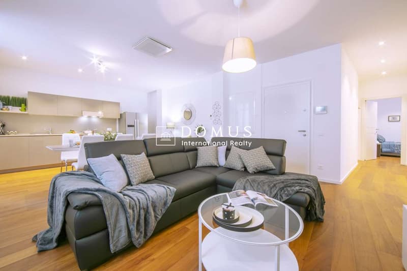 Luxuriöse Wohnung in Piazza Indipendenza (1)