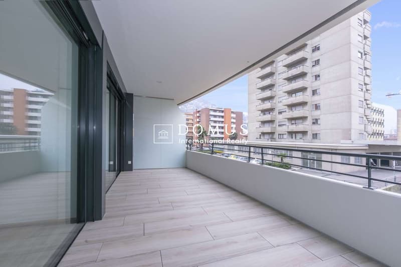 Viganello, modern 2.5-room apartment in strategic location (5)