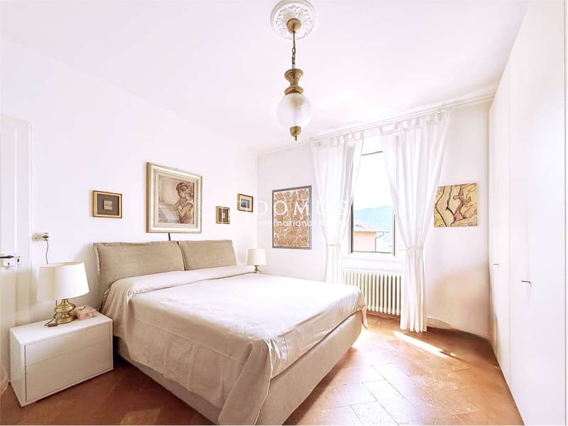 Independent house with 5 apartments, garden and garage (4)