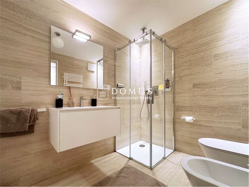 Luxuriöse 3.5-Zimmer-Wohnung mit Seeblick (7)