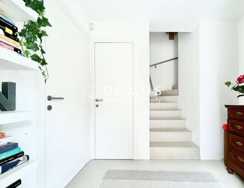 Vendesi moderna Maisonette su tre piani (7)