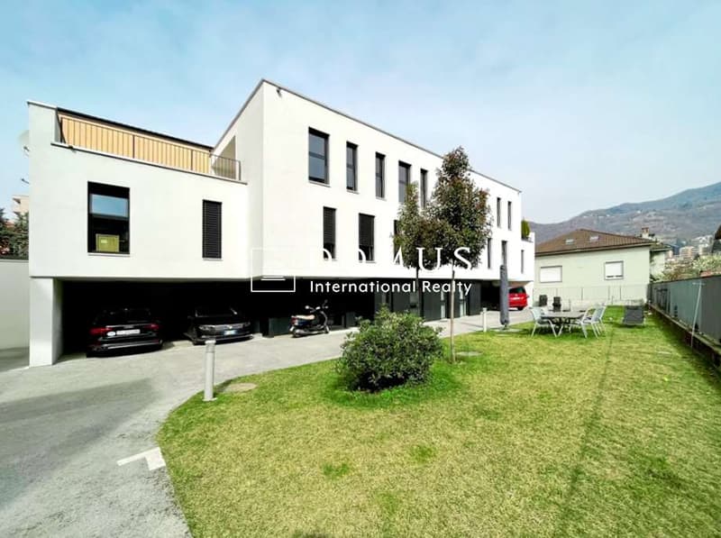 Vendesi moderna Maisonette su tre piani (2)