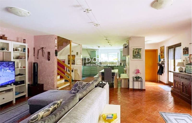 Casa spaziosa 6.5 locali (5)