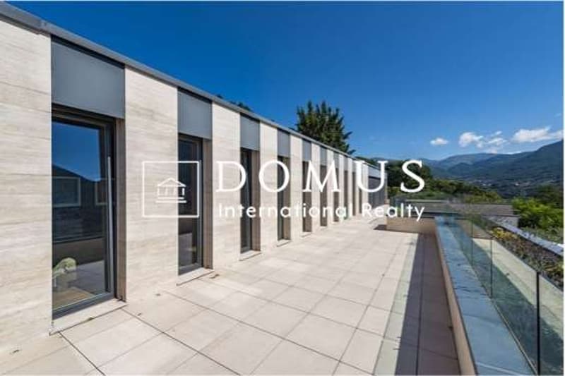 Sky Penthouse, vista mozzafiato (5)